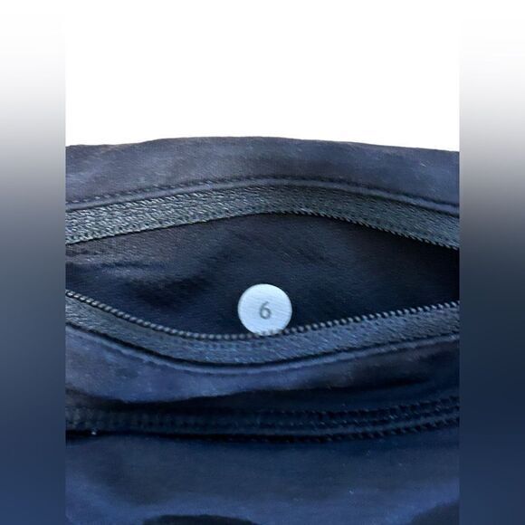 Lululemon Run‎ Pace Cropped Legging Size 6 - Picture 7 of 7